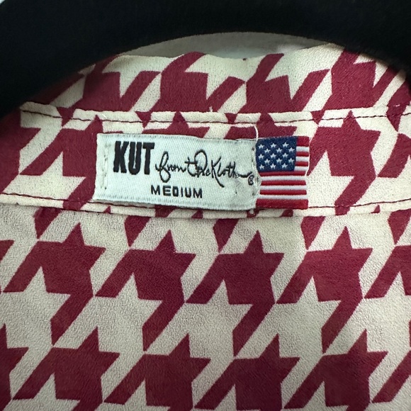 KUT houndstooth button blouse.                   Size: Medium - Picture 5 of 7
